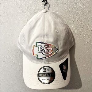 Kansas City Chiefs New Era Core Classic 2.0 Pride 9TWENTY Adjustable Hat - White